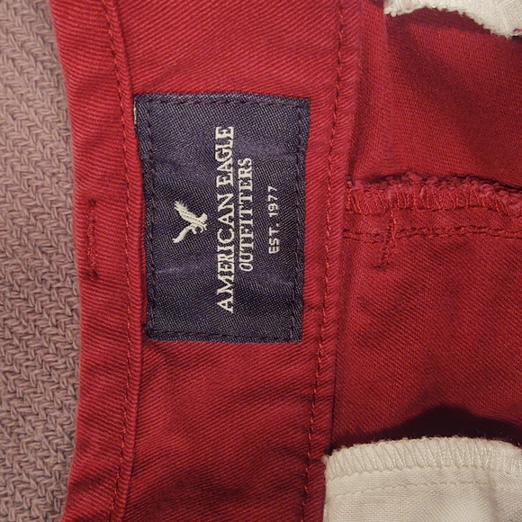 Deep red American eagle “midi” shorts - Picture 2 of 4